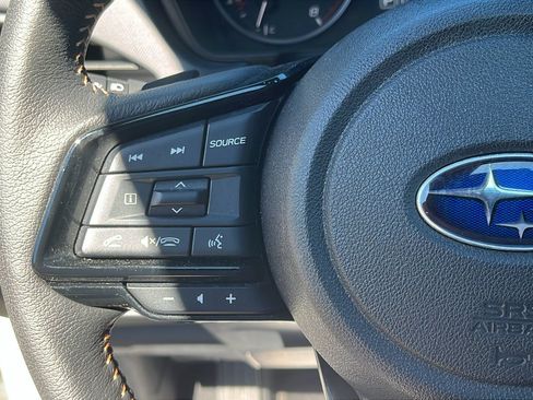 Certified 2025 Subaru Forester Touring AWD/4WD image 14
