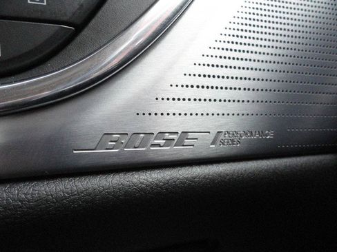 Used 2020 Cadillac XT6 Sport w/ Platinum Package image 15