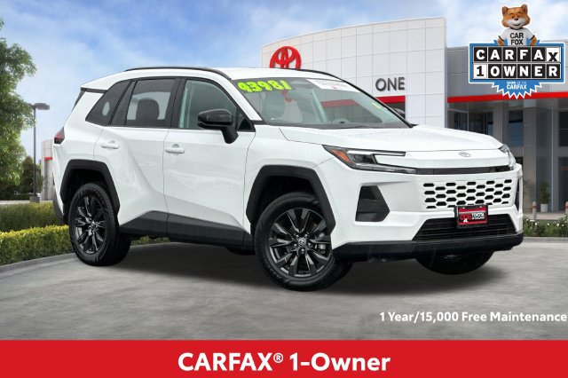 Used 2026 Toyota RAV4 XLE Premium FWD image 2