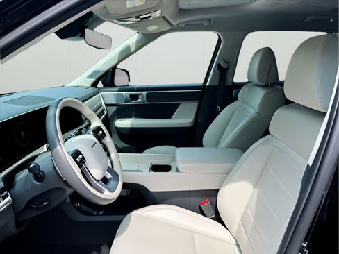 Used 2025 Hyundai Santa Fe Calligraphy image 21