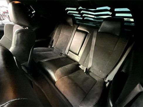 Used 2021 Dodge Challenger R/T w/ Plus Package image 18