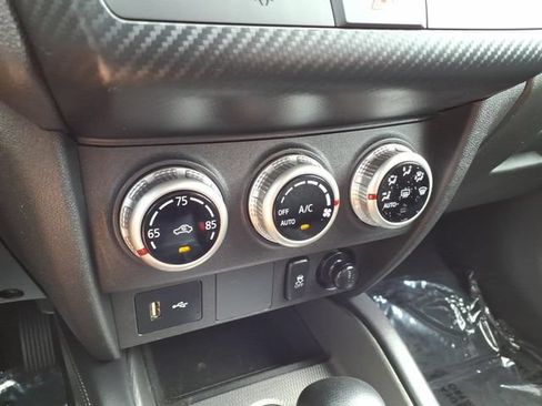 Used 2024 Mitsubishi Outlander Sport AWD image 25