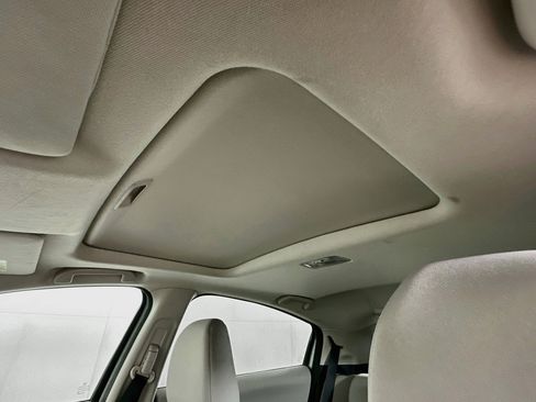 Used 2018 Honda HR-V EX image 25