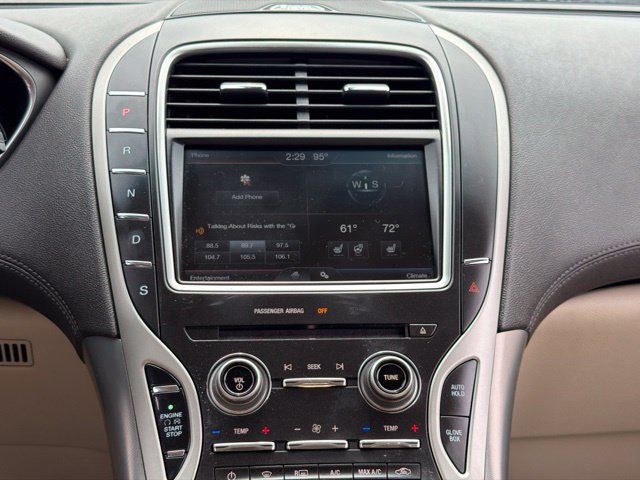 Used 2016 Lincoln MKX Select FWD image 17