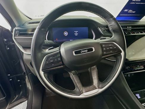 Used 2021 Jeep Grand Cherokee L Limited image 18