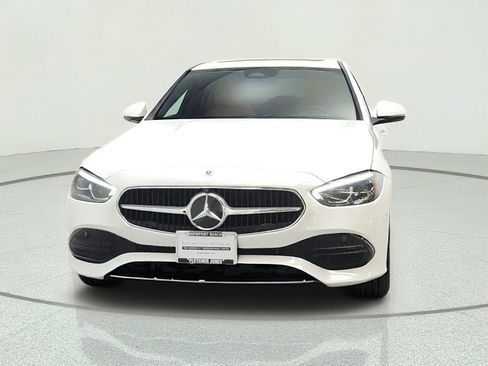 Used 2023 Mercedes-Benz C 300 Sedan image 2