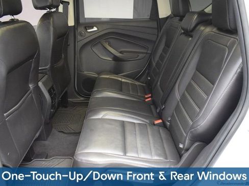 Used 2017 Ford Escape SE w/ SE Leather Comfort Package AWD/4WD image 10