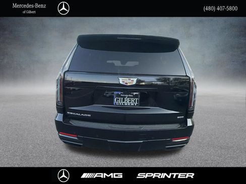 Used 2025 Cadillac Escalade ESV Sport Platinum AWD/4WD image 5