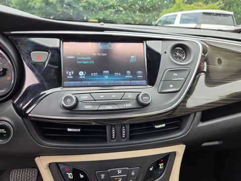 Used 2019 Buick Envision Essence AWD/4WD image 16