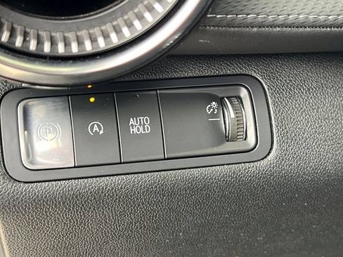 Used 2025 Chevrolet Equinox LT w/ Convenience Package II FWD image 36