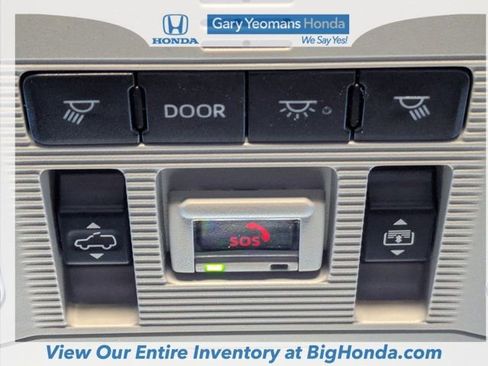 Used 2025 Toyota RAV4 Limited w/ Advanced Technology Package image 37