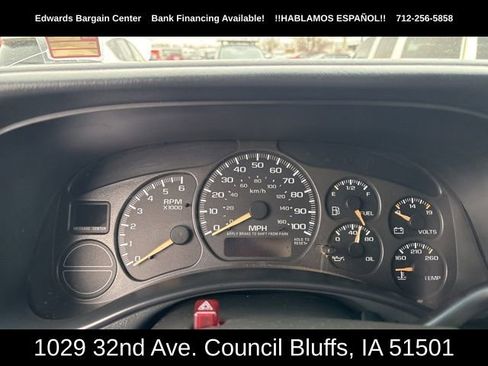 Used 2002 Chevrolet Suburban LT image 19