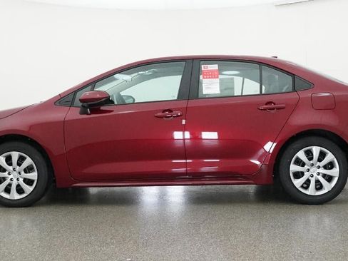 New 2026 Toyota Corolla LE FWD image 19