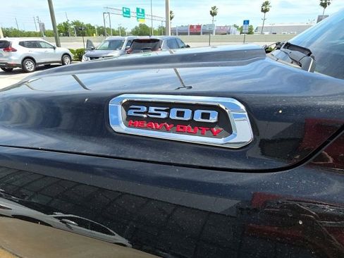 Used 2024 RAM 2500 Big Horn w/ Safety Group image 11