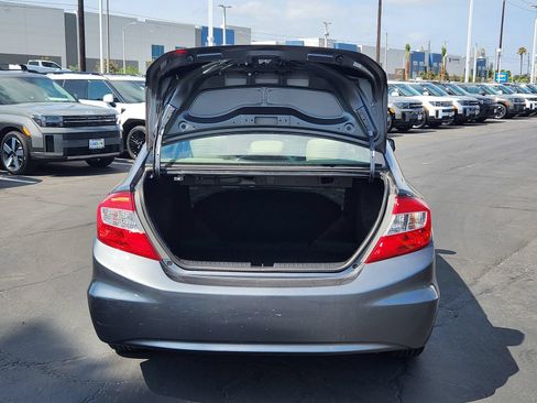 Used 2012 Honda Civic LX image 5