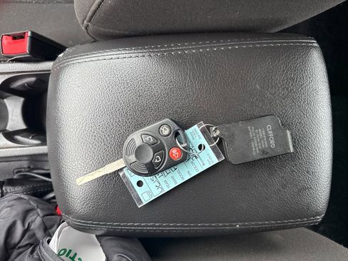 Used 2015 Ford Focus SE image 34