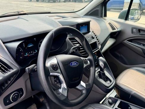 Used 2020 Ford Transit Connect XL FWD image 17