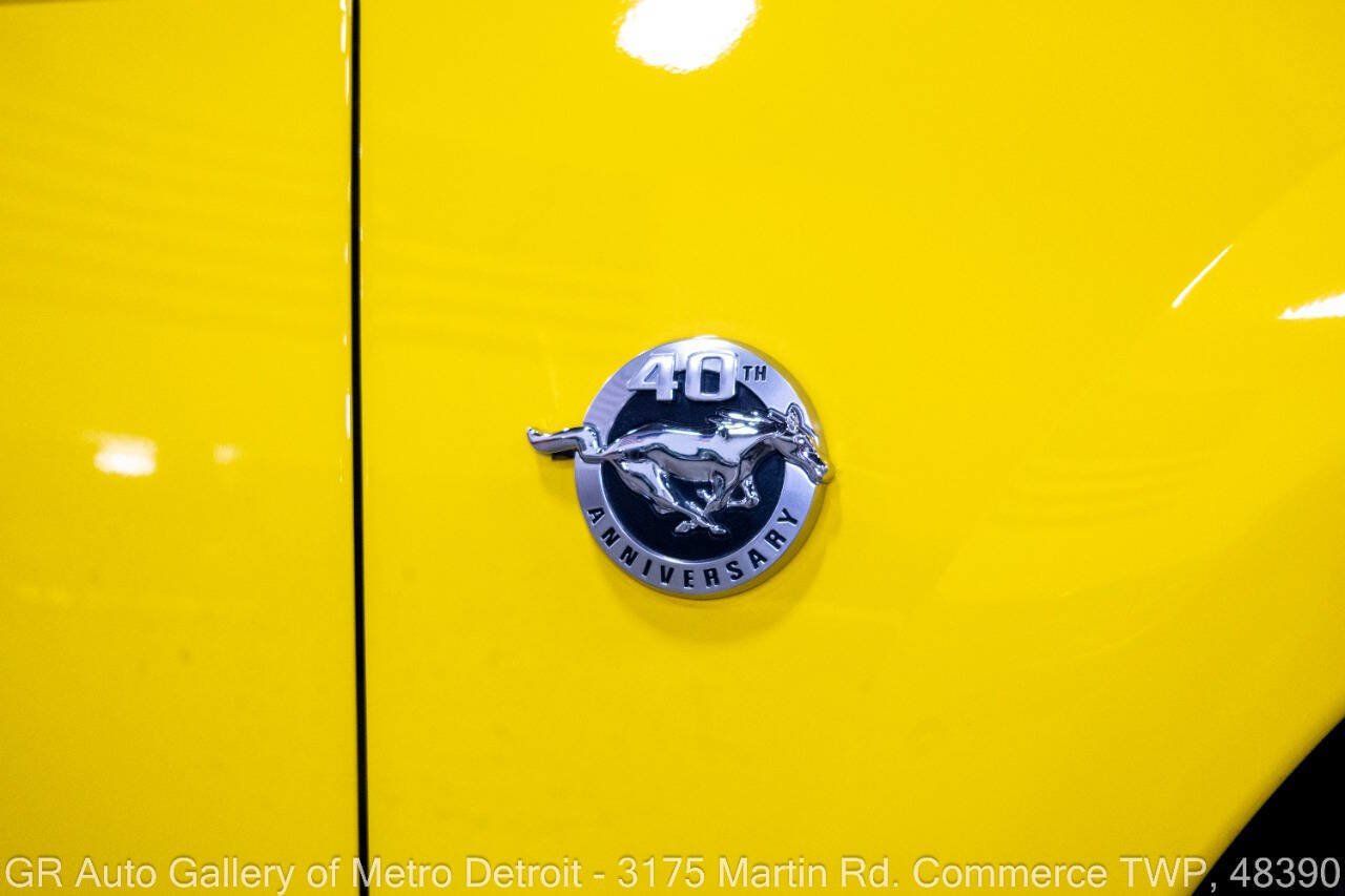 Used 2004 Ford Mustang Mach 1 RWD image 27