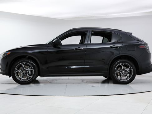 New 2026 Alfa Romeo Stelvio Sprint w/ Convenience Package AWD/4WD image 2