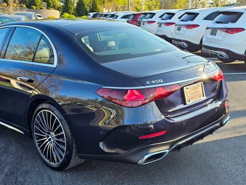 New 2026 Mercedes-Benz E 450 4MATIC Sedan image 11