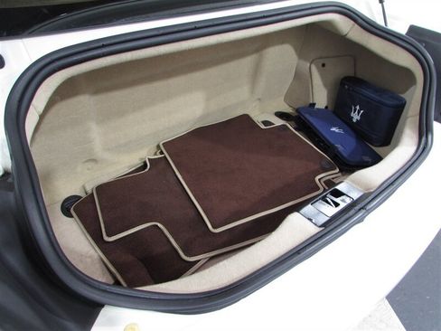 Used 2010 Maserati GranTurismo S image 75