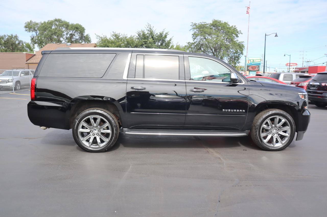Used 2017 Chevrolet Suburban Premier AWD/4WD image 6