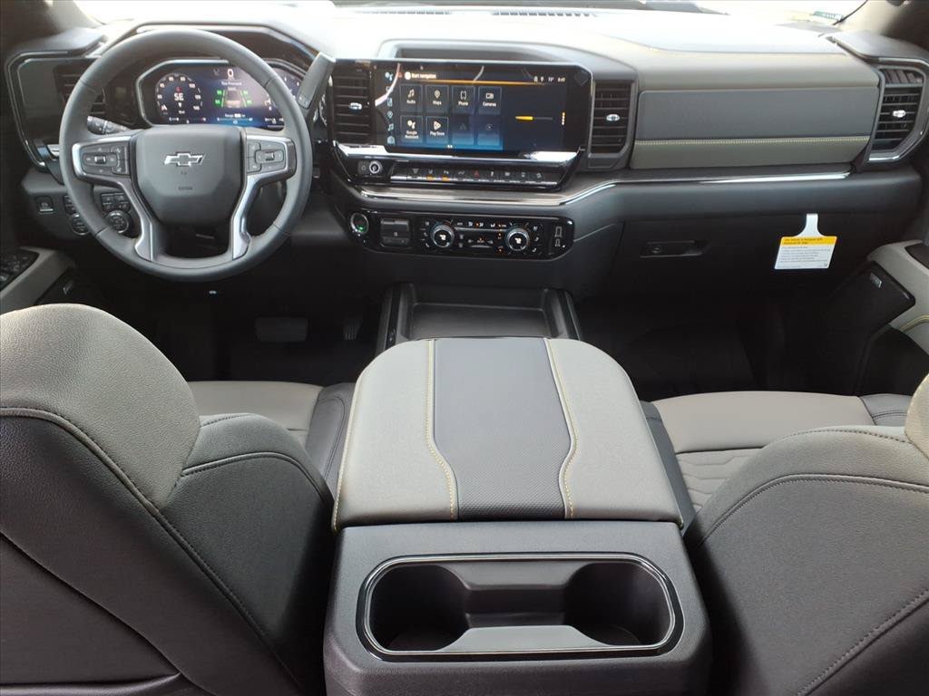 New 2026 Chevrolet Silverado 2500 ZR2 AWD/4WD image 18