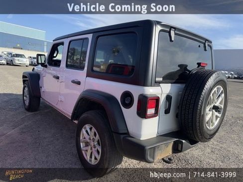 Used 2023 Jeep Wrangler Sport S image 7