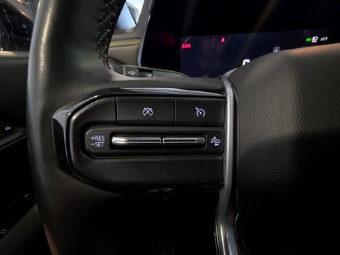 Used 2024 Chevrolet Colorado ZR2 w/ ZR2 Convenience Package III AWD/4WD image 27