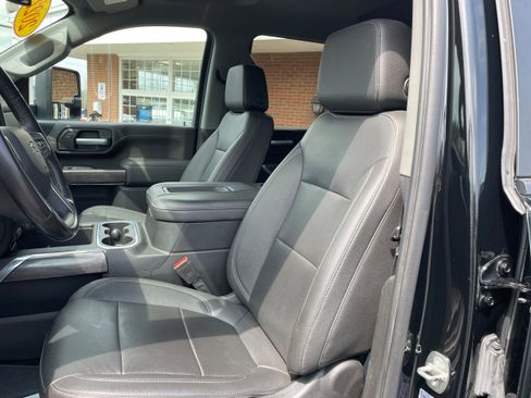 Used 2022 Chevrolet Silverado 2500 LTZ w/ LTZ Plus Package image 13