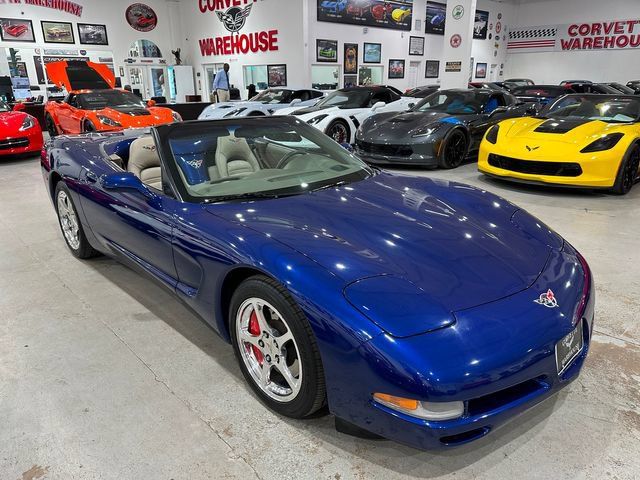 Used 2004 Chevrolet Corvette Convertible w/ Preferred Equipment Group RWD image 17