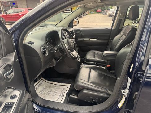 Used 2016 Jeep Compass High Altitude AWD/4WD image 7