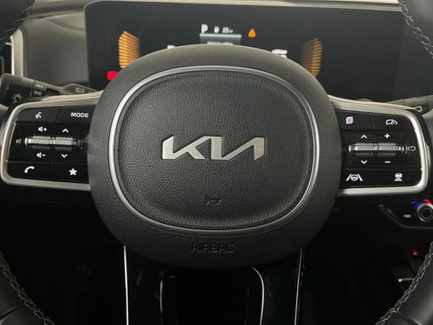 Used 2025 Kia Sorento EX FWD image 66