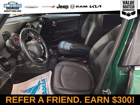 Used 2020 MINI Cooper 4-Door Hardtop w/ Storage Package image 4