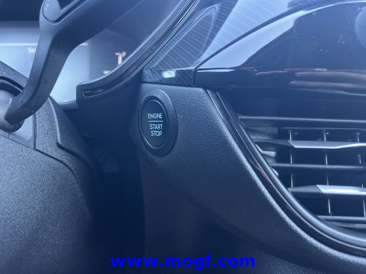 Certified 2024 Ford Escape ST-Line FWD image 9