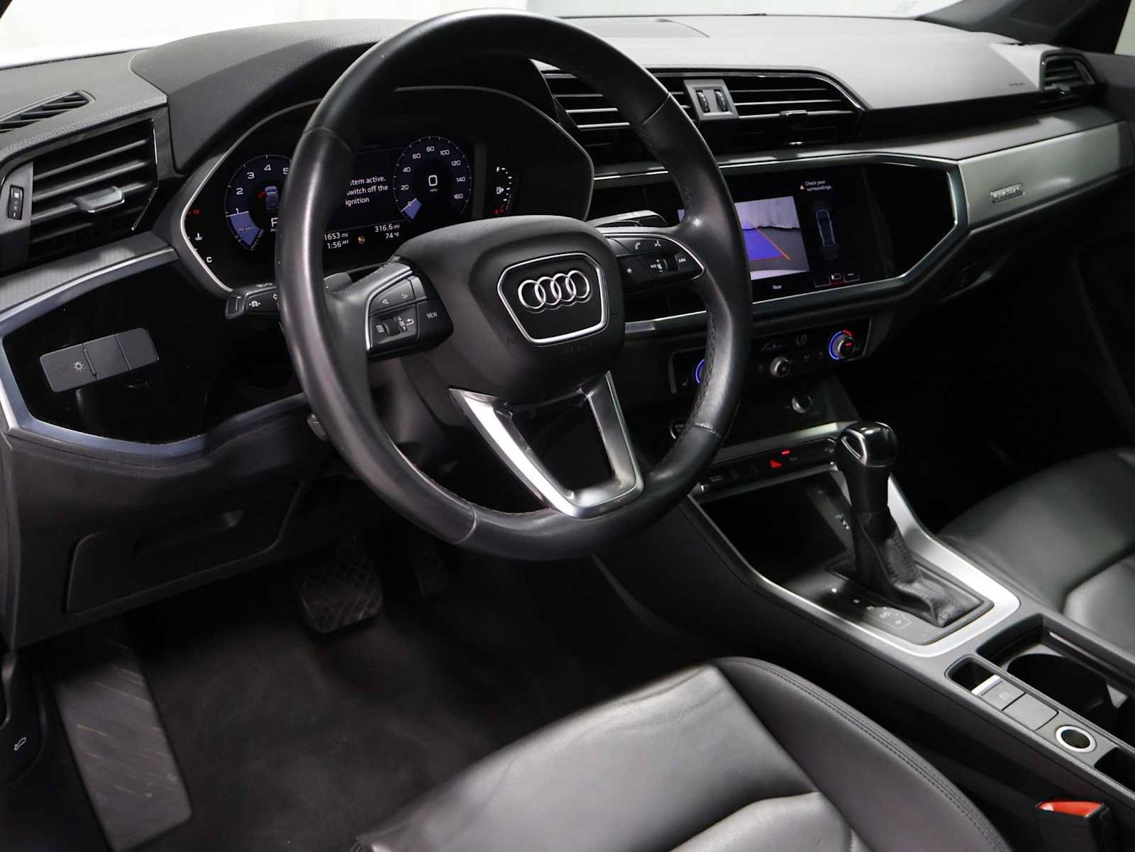 Used 2021 Audi Q3 2.0T Premium AWD/4WD image 4