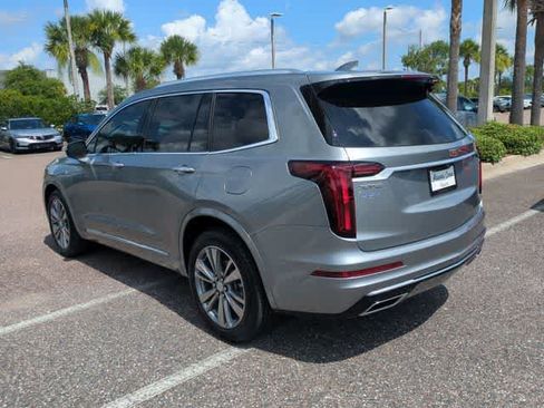 Used 2025 Cadillac XT6 Premium Luxury w/ LPO, Floor Liner Package FWD image 6