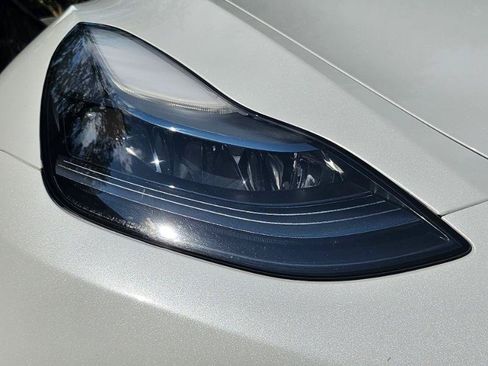 Used 2023 Tesla Model Y Performance AWD/4WD image 26