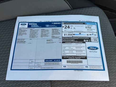 Used 2017 Ford Escape SE AWD/4WD image 32