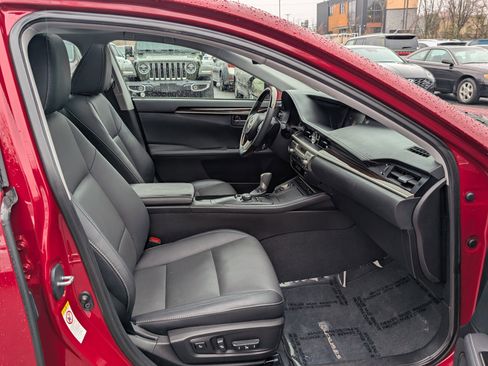 Used 2017 Lexus ES 350 w/ Premium Package image 11