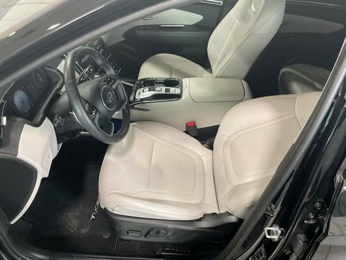 Used 2023 Hyundai Tucson Limited w/ Cargo Package image 11