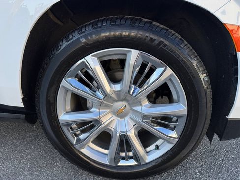 Used 2021 Chevrolet Tahoe High Country AWD/4WD image 29