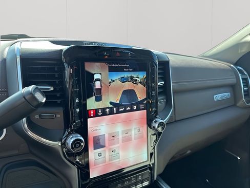 New 2026 RAM 2500 Laramie w/ Towing Technology Group image 37