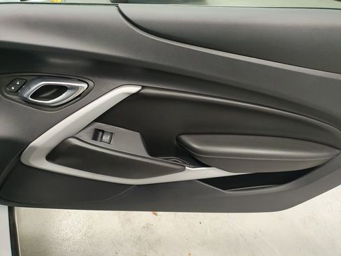 Certified 2023 Chevrolet Camaro LT image 9