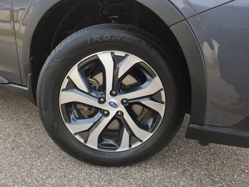 Used 2020 Subaru Outback Limited w/ Popular Package #2 image 25