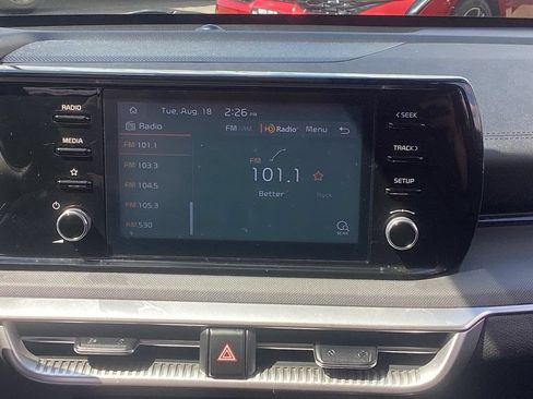 Used 2021 Kia K5 LX FWD image 19