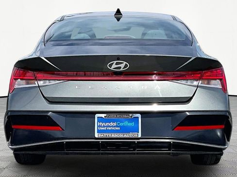 Certified 2025 Hyundai Elantra SEL image 4