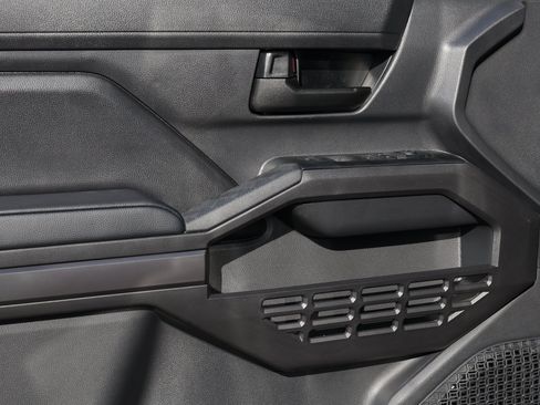 New 2026 Toyota Tacoma SR5 image 25