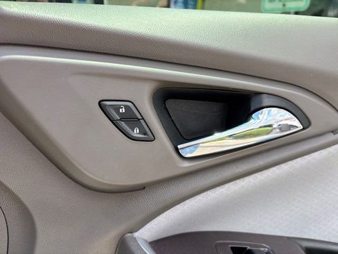 Used 2021 Chevrolet Malibu LS w/ Driver Confidence Package FWD image 51