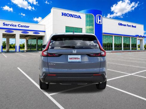 Used 2025 Honda CR-V LX image 5